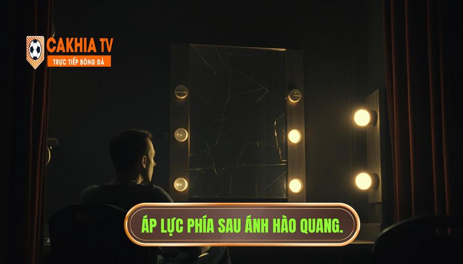 Góc khuất và áp lực phía sau ánh hào quang